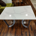 Mesa de comedor Quarztone blanco Calacatta